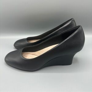 Clarks Leather Comfort Slip On Wedge Pump Shoes Women’s Size 10M Black